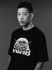 MANTO t-shirt TREASURE ZONE OVERSIZE czarny. Czarne t-shirty damskie Manto, xl, bez wzorów, z bawełny, bez kołnierzyka. Za 129.00 zł.