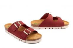 Dr. Brinkmann 700637-41 bordeaux, klapki damskie. Czerwone klapki damskie Dr. Brinkmann, bez wzorów, ze skóry, bez obcasa. Za 263.90 zł.