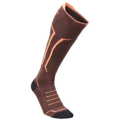 Skarpety outdoorowe wytrzymałe Solognac Active 900 długie. Obuwie trekkingowe damskie SOLOGNAC, bez wzorów, z elastanu. W wyprzedaży za 39.99 zł.