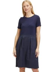 Vera Mont Sukienka w kolorze granatowym rozmiar: 44. Niebieskie sukienki damskie Vera Mont, bez wzorów, bez kołnierzyka, bez ramiączek, midi. Za 150.37 zł.