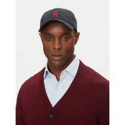Czapka z daszkiem Tommy Hilfiger. Niebieskie czapki męskie Tommy Hilfiger, bez wzorów. Za 129.99 zł.