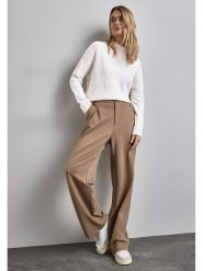 Street One Sweter w kolorze kremowym rozmiar: 44. Brązowe golfy damskie Street One, bez wzorów, z bawełny, bez ramiączek. Za 122.96 zł.