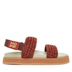 Sandały HOFF. Czerwone sandały damskie HOFF, bez wzorów, bez obcasa, na płaskiej podeszwie. Za 289.99 zł.