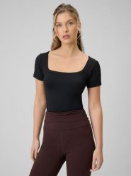 4F T-shirt slim gładki damski - czarny XS. Czarne t-shirty damskie 4f, xs, bez wzorów, z tkaniny, bez kołnierzyka. Za 79.99 zł.