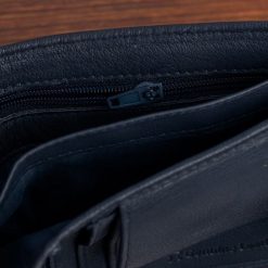 Męski portfel skórzany klasyczny duży poziomy granatowy skóra nat Beltimore K43. Niebieskie portfele męskie bez wzorów, ze skóry. Za 45.00 zł.