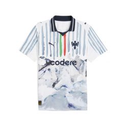 Męska koszulka KIDSUPER × CF MONTERREY PUMA White Deep Navy Blue. Białe t-shirty sportowe męskie Puma, m, bez ramiączek, do piłki nożnej. Za 439.00 zł.