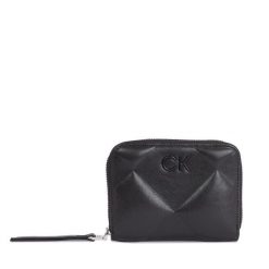 Portfel Calvin Klein. Czarne portfele damskie CALVIN KLEIN, bez wzorów. Za 269.99 zł.