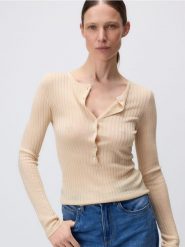 Sweter z lyocellu - Inny. Swetry klasyczne damskie Reserved, l, z dzianiny, bez kołnierzyka. W wyprzedaży za 59.99 zł.