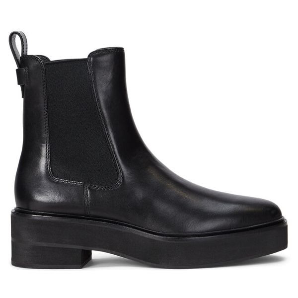Sztyblety LAUREN RALPH LAUREN. Czarne botki damskie Lauren Ralph Lauren, bez obcasa, na płaskiej podeszwie, bez zapięcia. Za 849.99 zł.