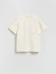 T-shirt comfort z kieszonką - złamana biel. T-shirty męskie Reserved, l, bez wzorów, z bawełny, bez kołnierzyka. Za 79.99 zł.