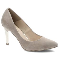 Czółenka damskie Damiss, na obcasie wykonane ze skóry naturalnej zamszowej o gładkiej strukturze i smukłym obcasem typu szpilka, cappucino, DS-531-1-. Brązowe czółenka damskie DAMISS, bez wzorów, ze skóry, bez obcasa, na obcasie. Za 254.99 zł.