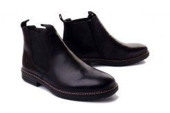 RIEKER 33180-00 black, botki męskie. Czarne buty zimowe męskie Rieker, na zimę, z gumy, bez zapięcia. Za 439.90 zł.