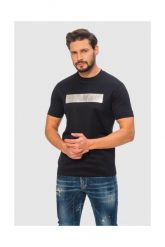EMPORIO ARMANI Granatowy t-shirt męski ze srebrnym logo. Niebieskie t-shirty męskie Emporio Armani, m, z aplikacjami, prążkowane, bez kołnierzyka. W wyprzedaży za 359.99 zł.