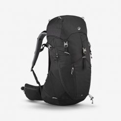 Plecak turystyczny Quechua MH500 38 l. Czarne plecaki damskie QUECHUA, bez wzorów, sportowe. Za 299.99 zł.