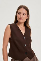 Elegancka kamizelka brązowa. Brązowe kamizelki damskie MOODO, l, z elastanu. Za 119.99 zł.