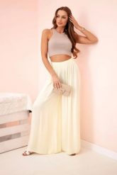 Spodnie damskie szerokie z gumką w pasie żółte. Żółte spodnie materiałowe damskie Kesi Włoski, bez wzorów, z wiskozy, eleganckie, plus size. Za 138.02 zł.