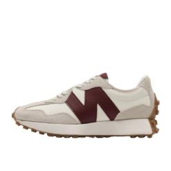 Buty do chodzenia damskie New Balance 327. Czerwone buty sportowe na co dzień damskie New Balance, bez wzorów, z gumy, do biegania. Za 688.00 zł.