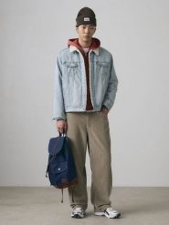 Levi's Kurtka dżinsowa w kolorze błękitnym rozmiar: M. Niebieskie kurtki męskie Levi's, m, bez wzorów, z bawełny, bez kaptura. Za 272.96 zł.