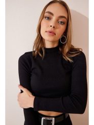 Happiness Istanbul Koszulka w kolorze czarnym rozmiar: S/M. Czarne bluzki damskie Happiness Istanbul, m, bez wzorów, bez kołnierzyka. Za 34.99 zł.