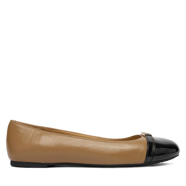 Baleriny MICHAEL Michael Kors. Brązowe baleriny damskie MICHAEL Michael Kors, bez wzorów, bez obcasa. Za 419.99 zł.