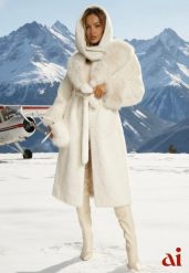 Biały Futrzany Płaszcz z Wiązanym Paskiem Ozdobnym Kołnierzem i Mankietami Viaressa. Białe płaszcze damskie Renee, l, bez wzorów, z futra, eleganckie. Za 359.99 zł.