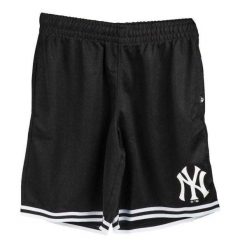 Spodenki Męskie Court Grafton New York Yankees. Czarne szorty męskie 47 Brand, z materiału, bez kołnierzyka. Za 237.99 zł.