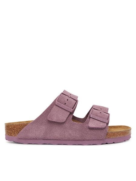 Birkenstock Klapki Arizona 1030636 Różowy. Czerwone klapki damskie Birkenstock, bez wzorów, ze skóry, bez obcasa. Za 539.99 zł.