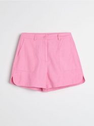 Szorty z domieszką lnu - różowy. Czerwone szorty damskie Sinsay, bez wzorów. Za 39.99 zł.