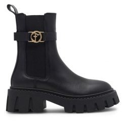 Botki Eva Minge. Czarne botki damskie Eva Minge, bez obcasa, na słupku, bez zapięcia. Za 479.00 zł.