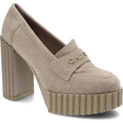 Beżowe Półbuty Carinii Eleganckie Skórzane Buty Damskie. Brązowe półbuty damskie Carinii, bez wzorów, ze skóry, eleganckie, bez obcasa, na obcasie. Za 389.00 zł.