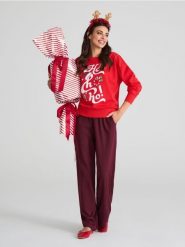 Bluza świąteczna - czerwony. Czerwone bluzy bez kaptura damskie Sinsay, l. Za 39.99 zł.