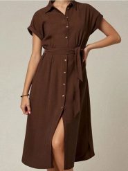 Sukienka - brązowy. Brązowe sukienki damskie Sinsay, l, bez wzorów, bez kołnierzyka, bez ramiączek. W wyprzedaży za 29.99 zł.