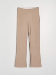 Spodnie straight leg z dzianiny roma - beżowy. Brązowe spodnie materiałowe damskie Sinsay, bez wzorów, z dzianiny. Za 49.99 zł.