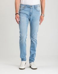 Męskie Spodnie jeansowe Mustang Style Vegas Slim Denim Blue 1018073 5000 401. Niebieskie spodnie materiałowe męskie Mustang, bez wzorów, z denimu. Za 189.99 zł.