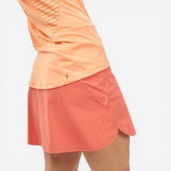 Koszulka turystyczna na ramiączka damska Quechua MH500. Brązowe bluzki sportowe damskie QUECHUA, m, z elastanu, bez kołnierzyka, bez ramiączek. Za 34.99 zł.