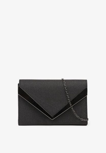 Czarna Torebka Kopertówka z Dodatkowym Łańcuszkiem Milenna. Czarne torebki wieczorowe Renee, bez wzorów, biznesowe, bez kołnierzyka, bez ramiączek. Za 59.99 zł.