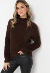 Ciemnobrązowy Sweter z Półgolfem i Dłuższym Włosiem Evassem. Brązowe swetry klasyczne damskie Born2be, z dzianiny, bez kołnierzyka. Za 49.99 zł.
