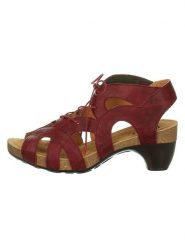 Think! Skórzane sandały "Traudi" w kolorze czerwonym rozmiar: 39. Czerwone sandały damskie Think!, bez wzorów, bez obcasa, na koturnie. Za 305.92 zł.