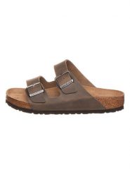 Birkenstock Skórzane klapki "Arizona" w kolorze khaki rozmiar: 45. Brązowe klapki damskie Birkenstock, bez wzorów, bez obcasa. Za 415.31 zł.