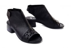 RIEKER REMONTE R8772-00 black, sandały damskie. Czarne sandały damskie Rieker Remonte, bez wzorów, ze skóry, bez obcasa, na obcasie. Za 303.92 zł.