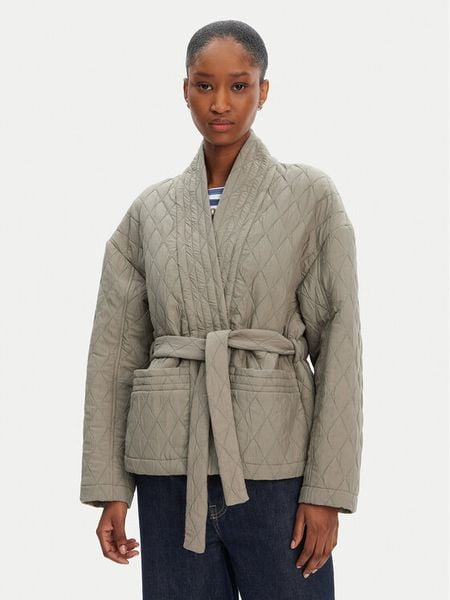 Munthe Kurtka przejściowa Pifita 252151525201 Zielony Regular Fit. Zielone kurtki damskie Munthe, bez wzorów, z syntetyku, bez kaptura. Za 899.99 zł.