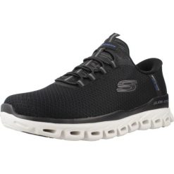 Buty SKECHERS SLIP-INS 233010S SUMMITS Czarny. Czarne buty trekkingowe męskie Skechers, z tkaniny, bez zapięcia, trekkingowe, Skechers Sport. Za 390.00 zł.