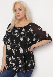 Czarna Bluzka w Kwiaty z Ozdobnym Rękawem Typu Nietoperz Lellia. Czarne bluzki damskie Born2be, bez wzorów, eleganckie, bez kołnierzyka, bez ramiączek. Za 54.99 zł.