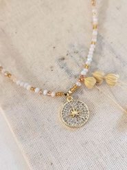 Atelier MIU Pozłacany naszyjnik z elementami ozdobnymi - dł. 42 cm rozmiar: onesize. Białe naszyjniki damskie atelier MIU, pozłacane. Za 70.08 zł.