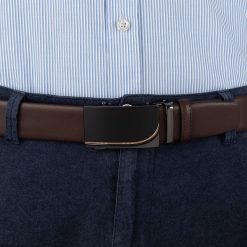 Pasek męski skórzany 3,5 cm klamra automatyczna Beltimore brązowy 02-561 : Kolory - brązowy, beżowy, Rozmiar pasków - r.120-135 cm. Brązowe paski męskie bez wzorów, ze skóry, wizytowe. Za 64.99 zł.