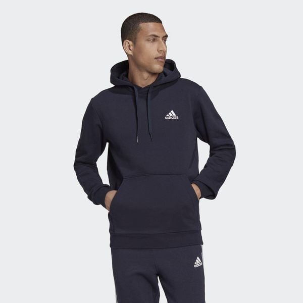 Bluza z kapturem Essentials Fleece. Białe bluzy z kapturem męskie Adidas, m, z polaru. Za 179.00 zł.