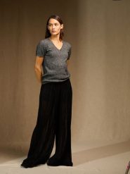 Perfect Cashmere Kaszmirowa koszulka "Efimia" w kolorze szarym rozmiar: XL. Szare bluzki damskie Perfect Cashmere, xl, bez wzorów, z kaszmiru, bez kołnierzyka, bez ramiączek. Za 252.99 zł.