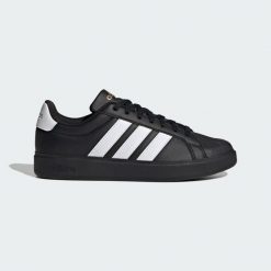Buty męskie trampki sportowe Adidas STREETTALK. Białe trampki i tenisówki męskie Adidas, bez wzorów, z gumy, bez zapięcia. Za 249.00 zł.