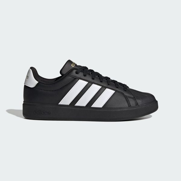 Buty męskie trampki sportowe Adidas STREETTALK. Białe trampki i tenisówki męskie Adidas, bez wzorów, z gumy, bez zapięcia. Za 279.00 zł.