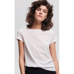 Gładki T-shirt - Kremowy. Białe t-shirty damskie Reserved, l, bez wzorów, bez kołnierzyka. Za 24.99 zł.